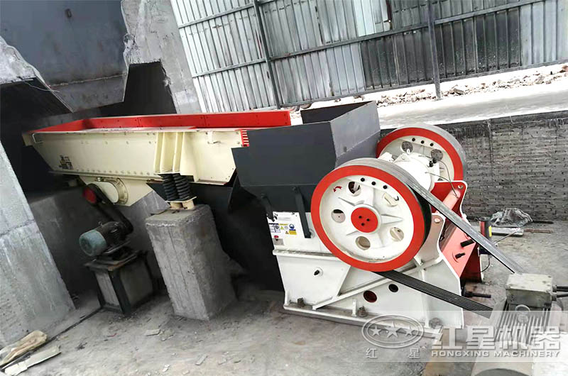 顎式破碎機 顎式破碎機