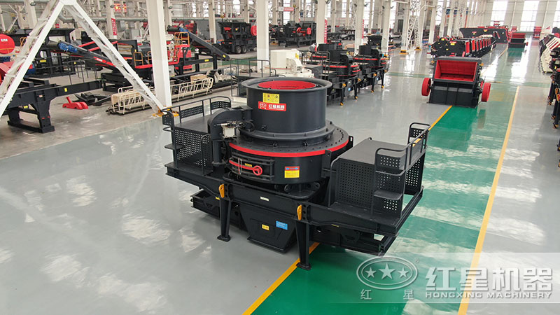 沖擊式制砂機，具有制砂和整形優(yōu)勢