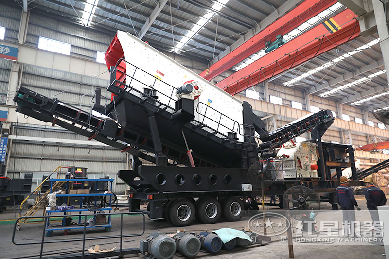 反擊式移動破碎站，搭載振動篩