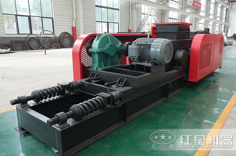 對(duì)輥式煤矸石破碎機(jī)圖片 對(duì)輥式煤矸石破碎機(jī)圖片