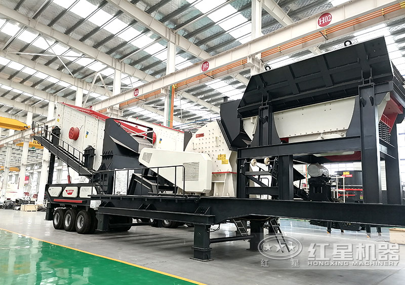 移動錘式破碎機(jī) 移動錘式破碎機(jī)