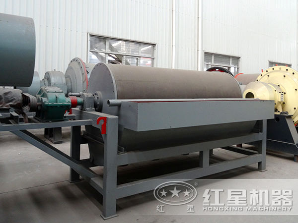 鐵礦粉磁選機(jī)設(shè)備 鐵礦粉磁選機(jī)設(shè)備