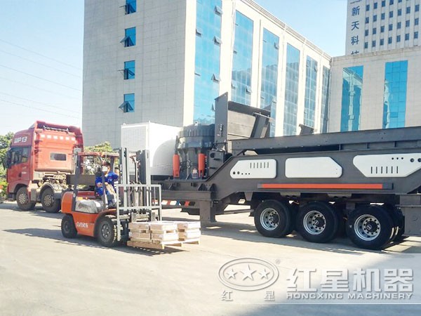 車載圓錐破碎機可直接開往現場 車載圓錐破碎機可直接開往現場