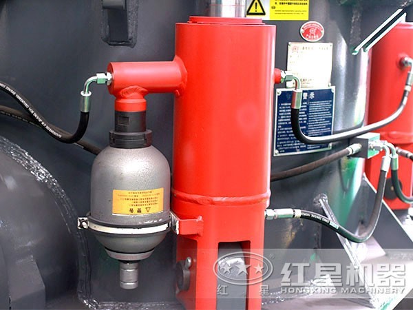 多缸液壓圓錐破碎機(jī)細(xì)節(jié)展示 多缸液壓圓錐破碎機(jī)細(xì)節(jié)展示