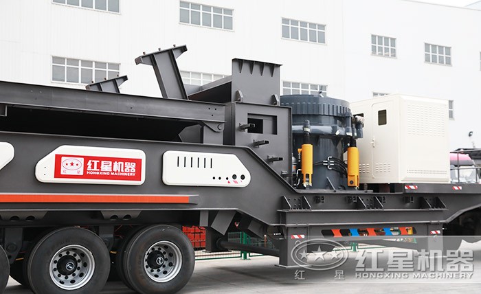 搭載圓錐破碎機移動破碎篩分設(shè)備 搭載圓錐破碎機移動破碎篩分設(shè)備