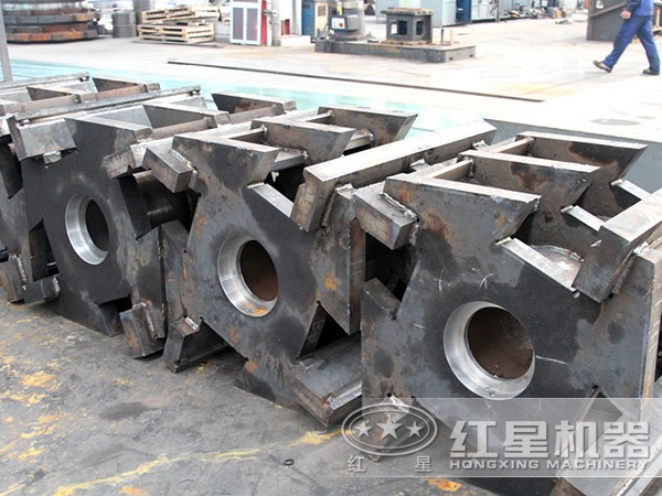 錘式破碎機(jī)結(jié)構(gòu)零件展示 錘式破碎機(jī)結(jié)構(gòu)零件展示