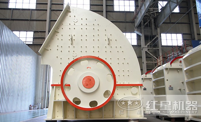 重型錘式石子機外形展示 重型錘式石子機外形展示