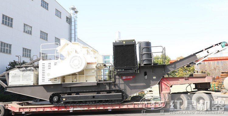 履帶式細(xì)碎機(jī)裝車發(fā)貨了 履帶式細(xì)碎機(jī)裝車發(fā)貨了