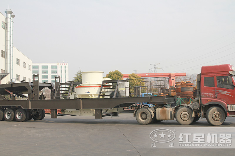 輪胎式移動制砂機生產線發(fā)貨