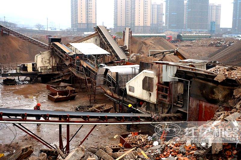 建筑垃圾粉碎機(jī)現(xiàn)場(chǎng)展示，可就近現(xiàn)場(chǎng)考察