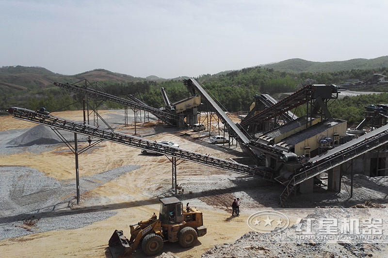 石頭破碎沙子生產線現(xiàn)場