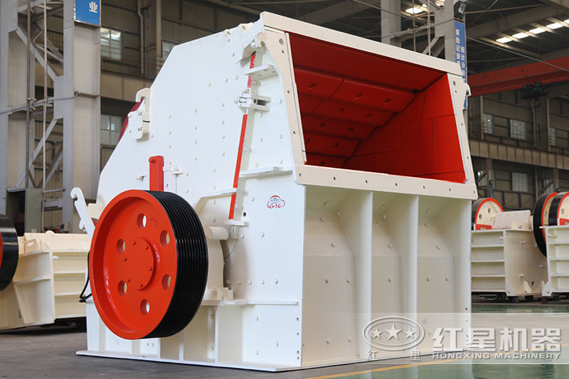 CI系列反擊式破碎機圖片 CI系列反擊式破碎機圖片