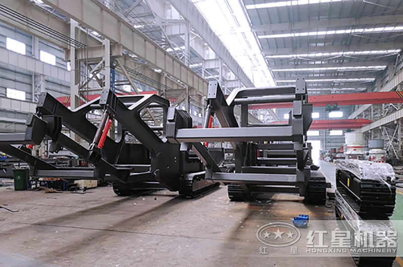 可來廠參觀移動(dòng)碎石機(jī)取材、生產(chǎn)工藝