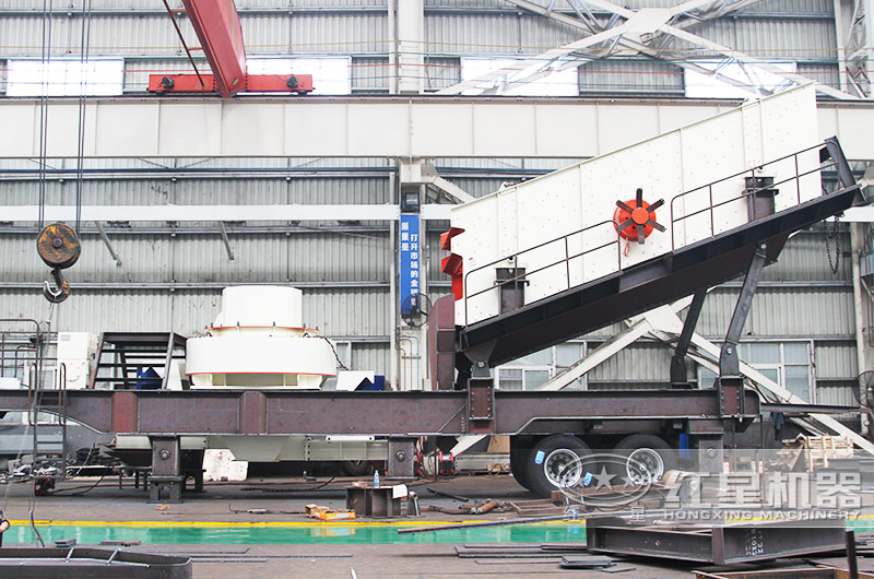 沖擊破移動制砂機，用于河卵石制砂+篩分