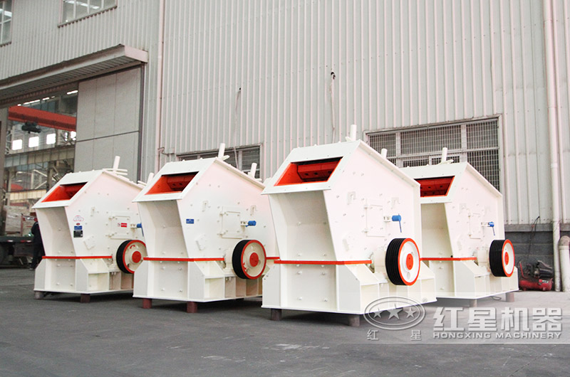 石英石制砂生產(chǎn)線設備反擊式破碎機